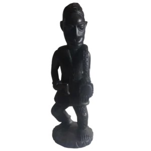 ERE ONILU/STATUE OF DRUMMER